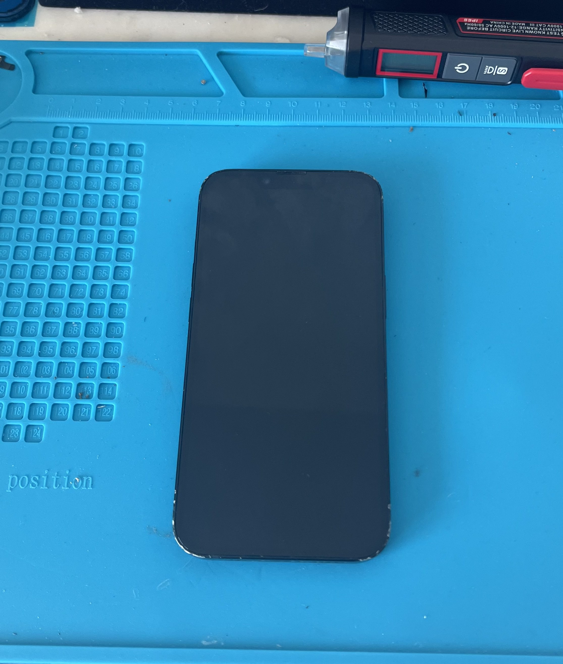 A perfectly repaired iPhone with a flawless screen